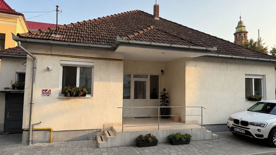 BRASADAS vinde casa 4 cam in zona CENTRALA. - Poză 2