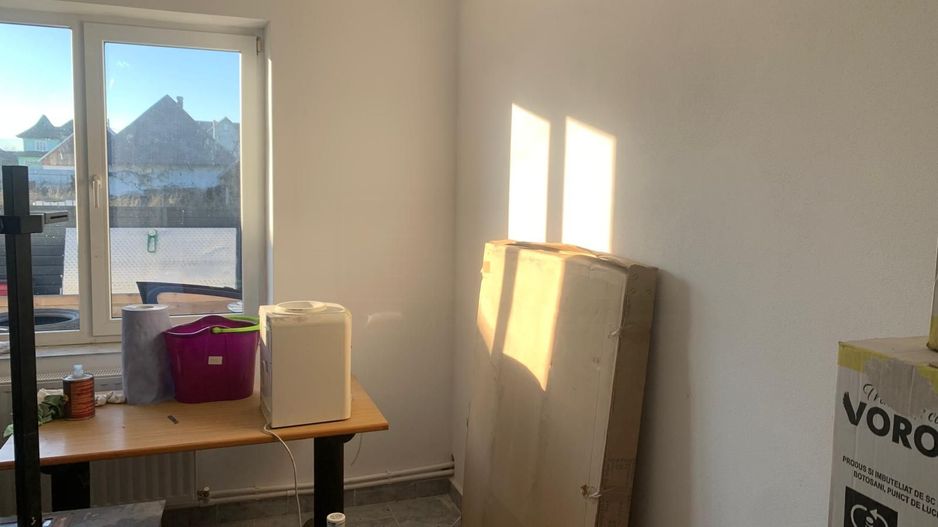 HALA / SPATIU DE INCHIRIAT IN MARGINEA - Poză 3