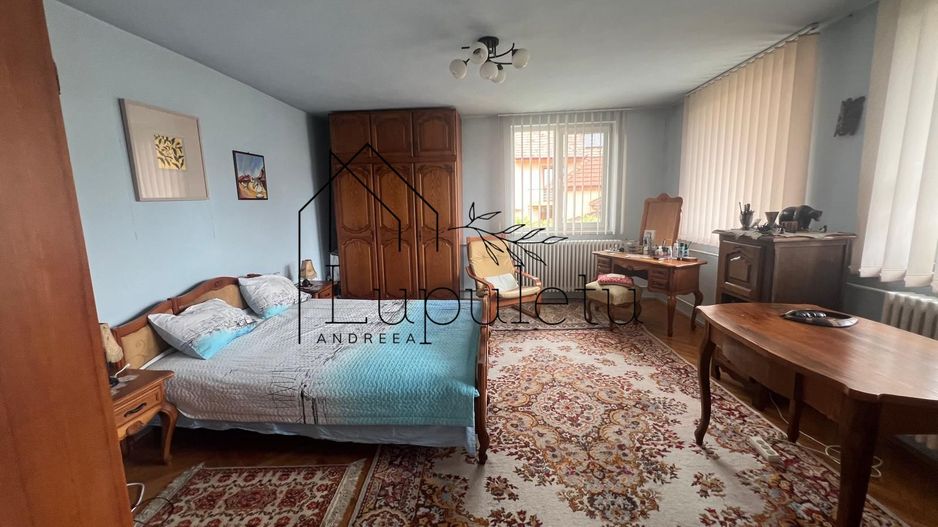 Casă de Vanzare | 200 MPU | Teren 305 MPU | Ultracentral - Poză 34