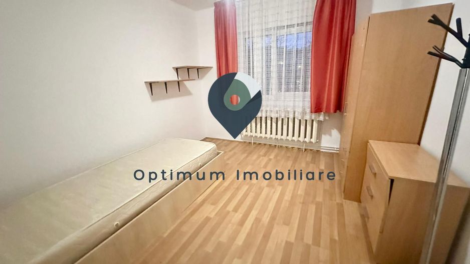 Apartament cu 3 camere, etaj 1/4 in Grigorescu, zona str. Hateg ! - Poză 8