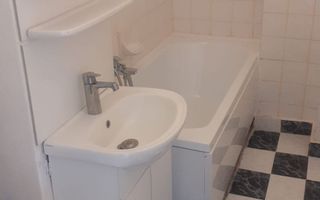 GARSONIERĂ DE ÎNCHIRIAT – MAZEPA 1 | 310 €/LUNĂ - Poză 4