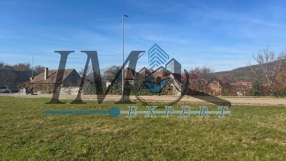 Teren intravilan de vanzare in Hapria - Poză 1