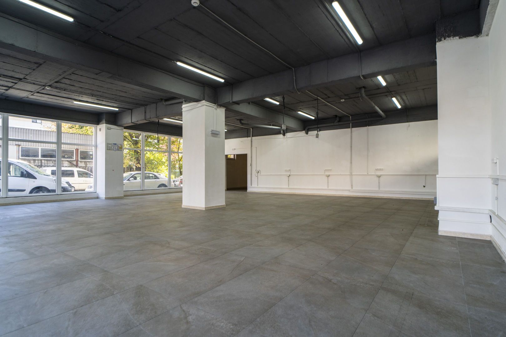 Spatiu Comercial | Militari-Uverturii-Apusului | 280mp + 135mp (terasa) - Poză 3