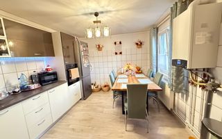 Casa individuala cu 3 camere in zona Sagului - Poză 8