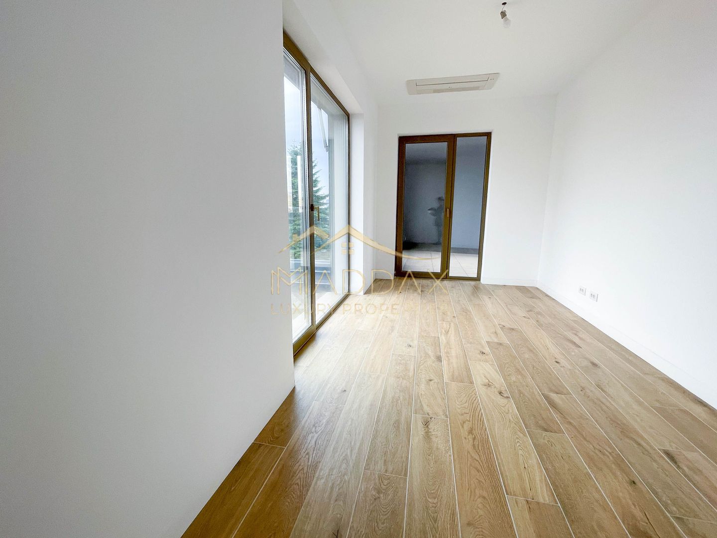 Apartament 3 camere ultracentral de inchiriat // Parcare // 85 mp - Poză 8