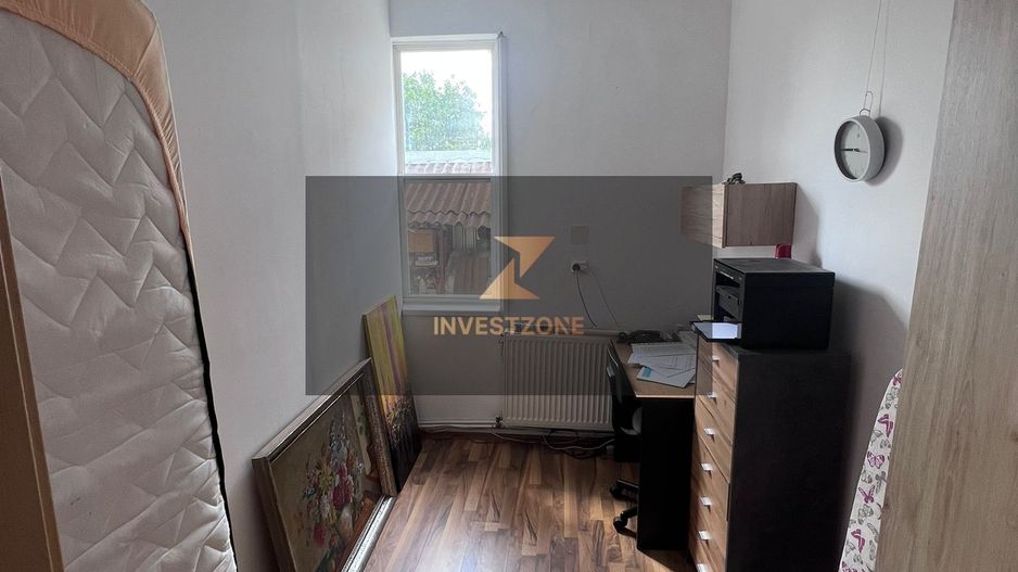 Casa de vanzare in zona Cantemir Oradea, aproape de Lotus si Salca - Poză 14