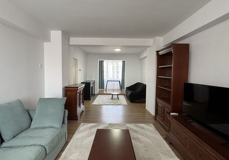 Apartament de inchiriat cu 4 camere, 90mpu, etaj 2, Centru, Alba Iulia - Poză 3