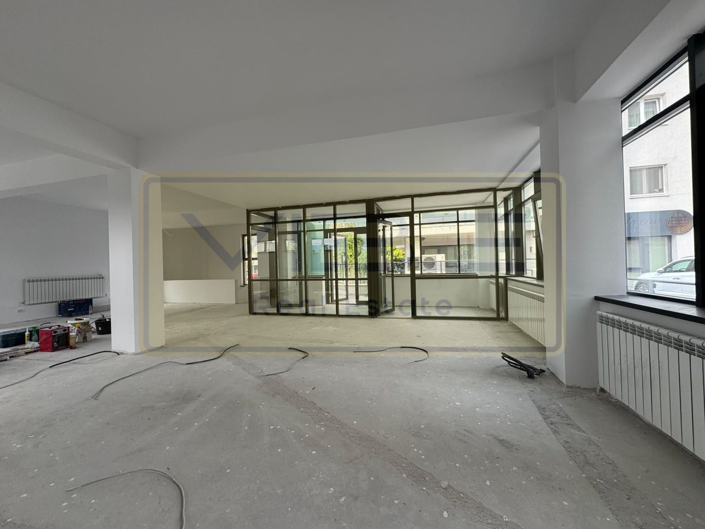 Cladire birouri / comerciala Tudor Vladimirescu-Iulius Mall - Poză 5