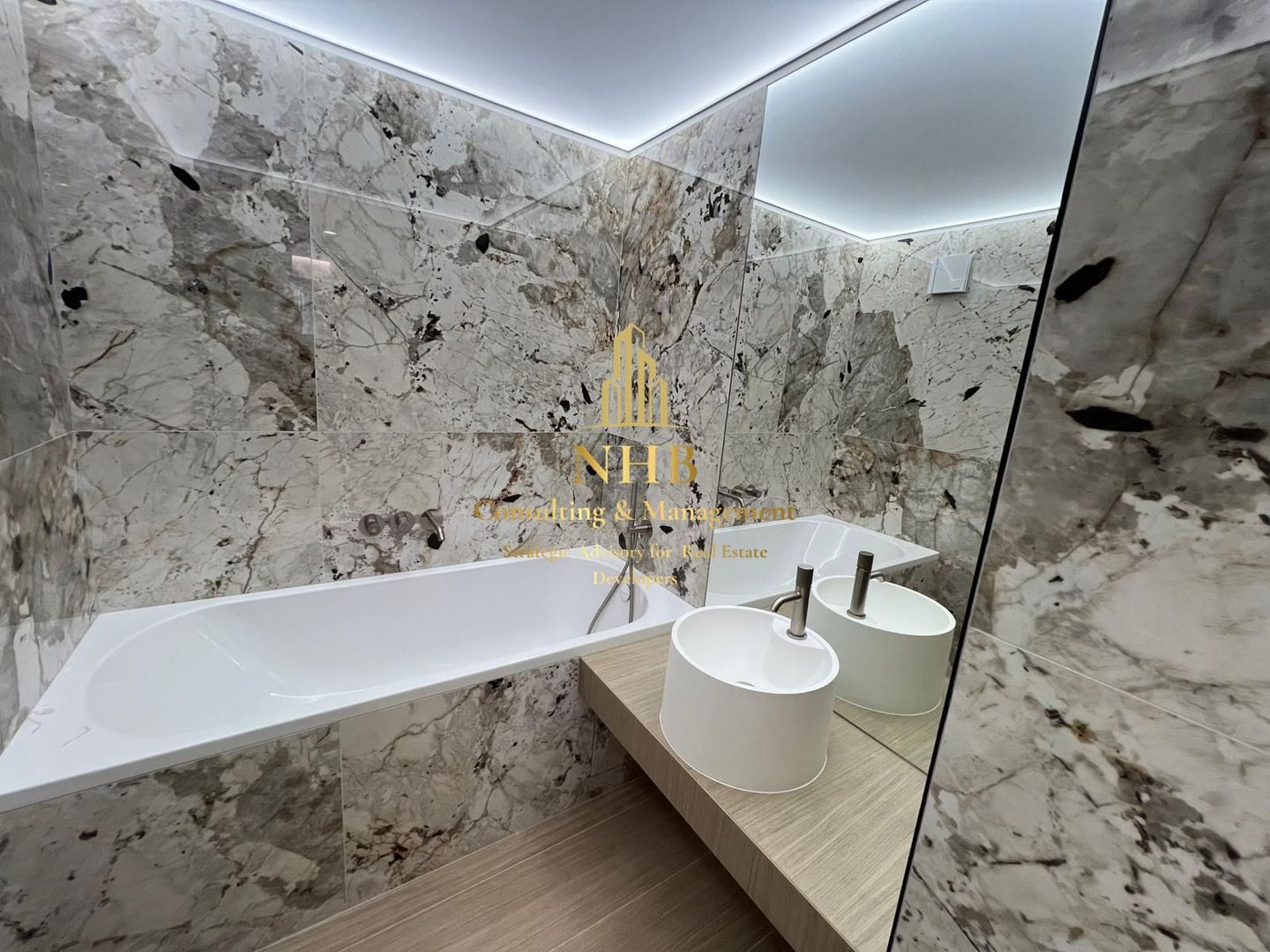 Apartament 3 camere- Cortina Erou Iancu Nicolae-PARCARE - Poză 20