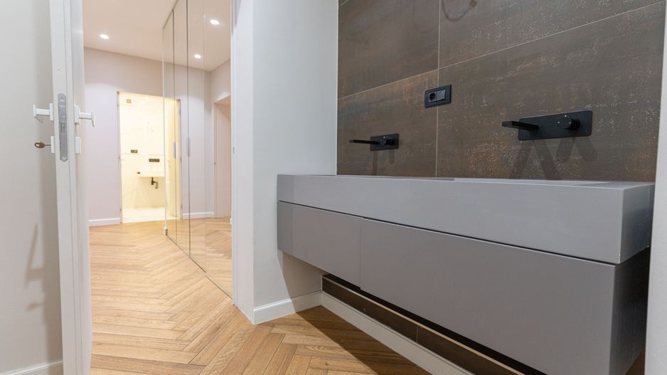 Luxury 4-Room Apartment – HERASTRAU I Parking Spots I ROVERE FURNITURE - Poză 14