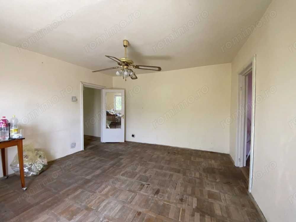 Apartament 2 camere zona Sagului cu centrala - Poză 2