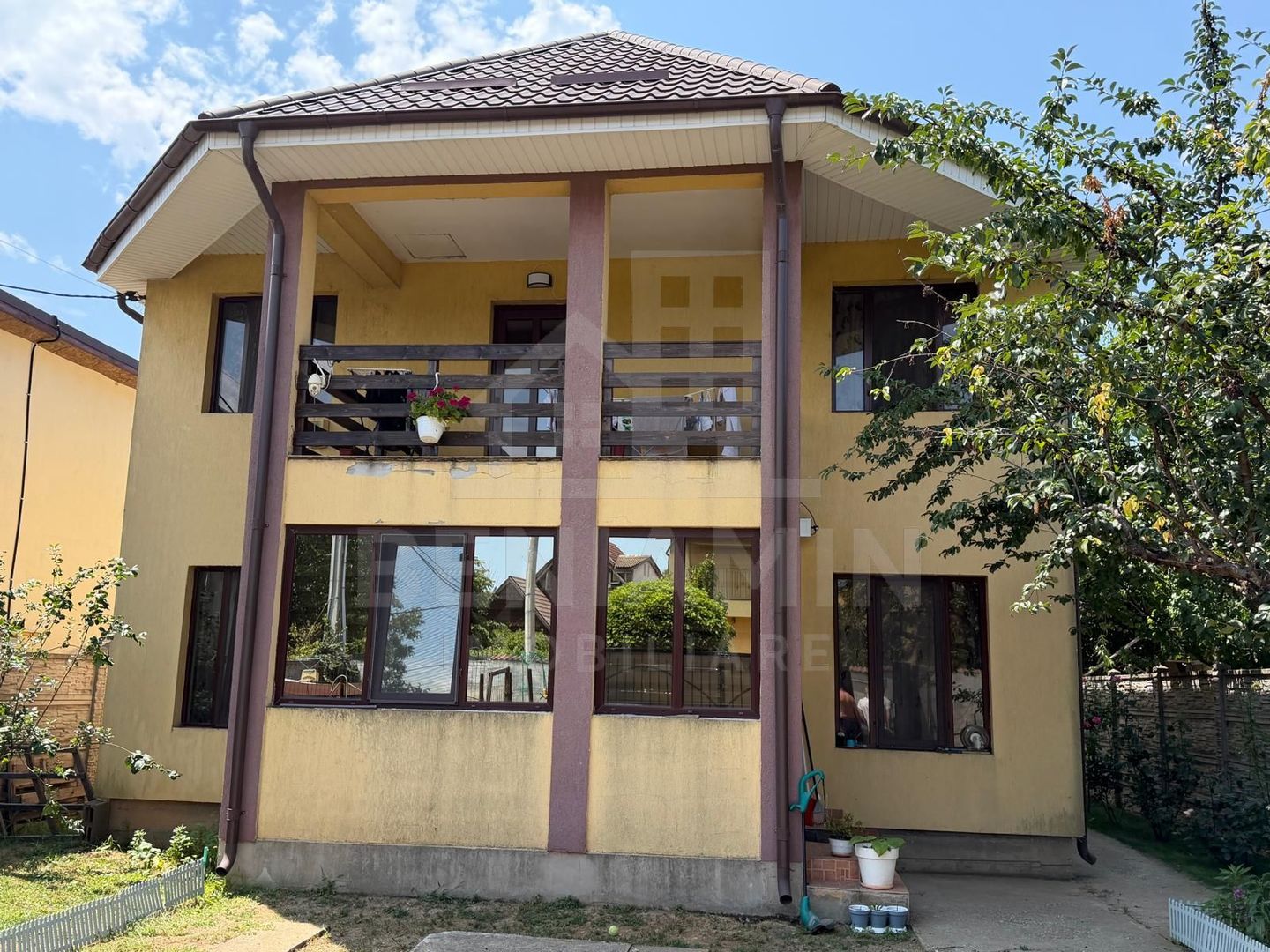 Casa moderna 5 Dormitoare 524mp teren Bariera Valcii -mobilata - Poză 1