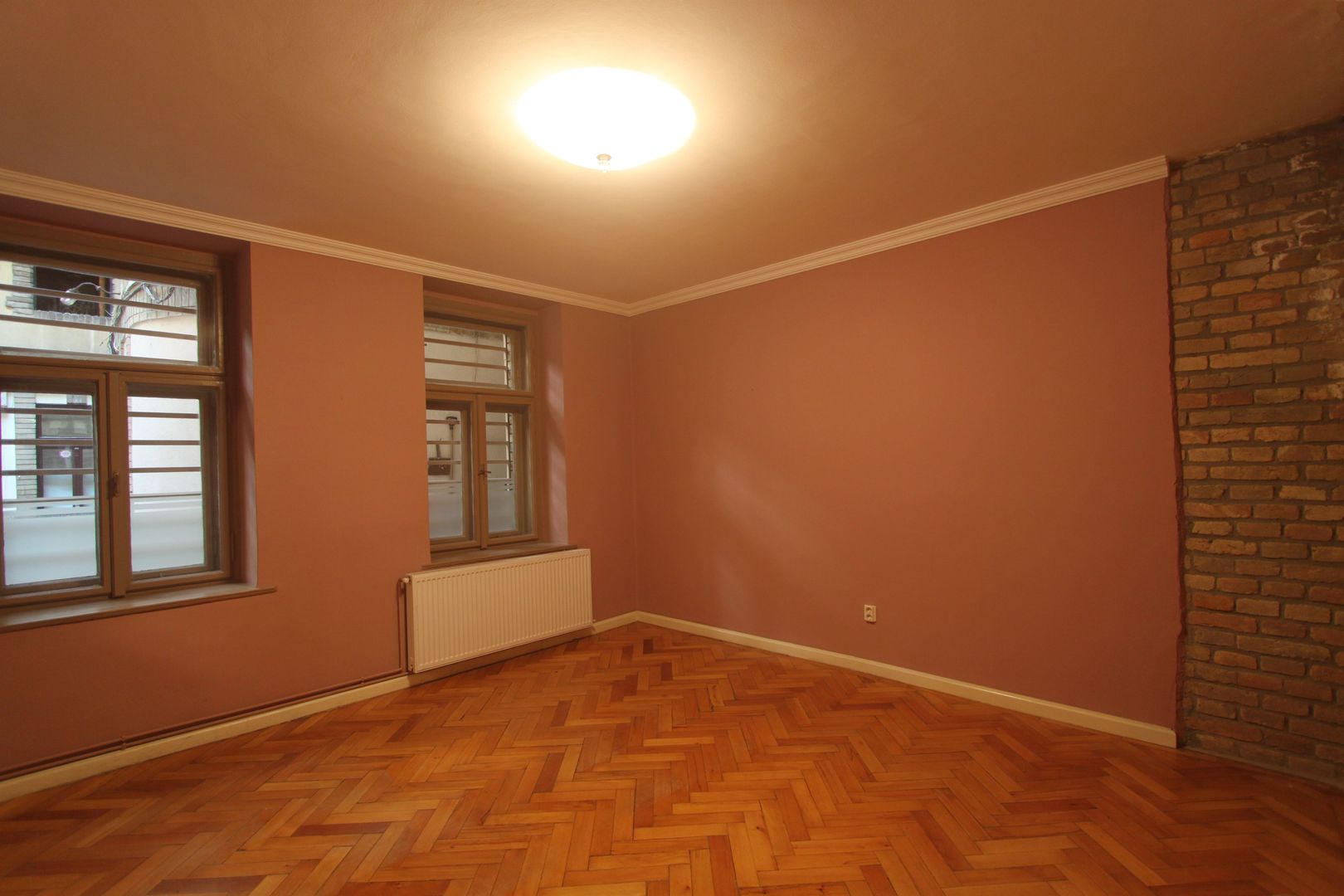 Birou -SAD_in cladire istorica - Ultracentral - Poză 1