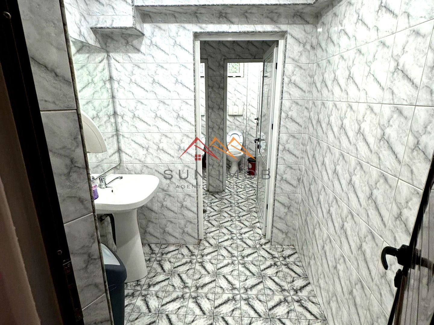 Oportunitate unică Valea Prahovei, hotel+vilă+business, teren 8137 mp - Poză 26