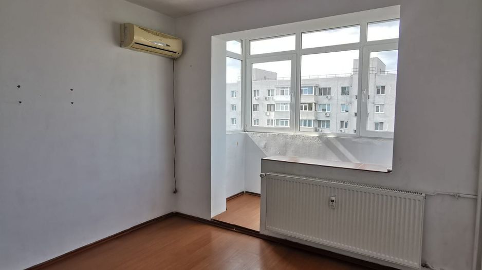 3 camere  decomandat Titan Ozana Pallady mutare imediata - Poză 3
