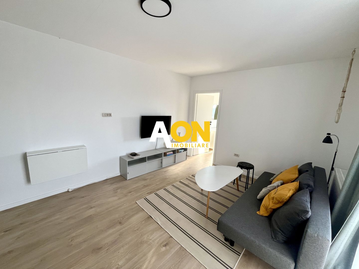 Apartament 2 Camere, Prima Închiriere, Zona Hotel Cetate - Poză 4