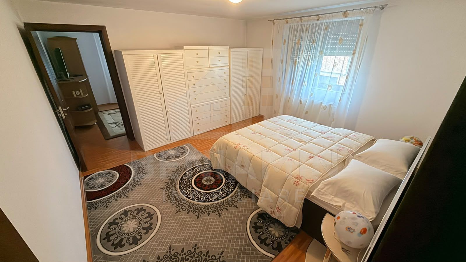 Vila-Premium-8-Camere-Teren-800mp-Panouri-6kw-Magazin-Inclus - Poză 7