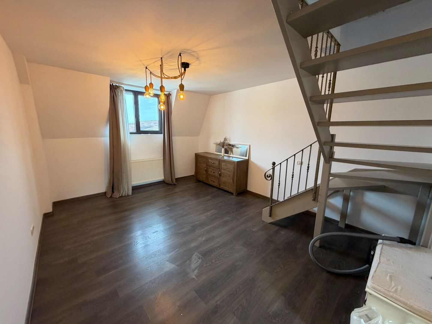 AP. 4 CAMERE - TIP DUPLEX, PARCARE, 120 MP UTILI, CENTRALA, COMIS 0% - Poză 13