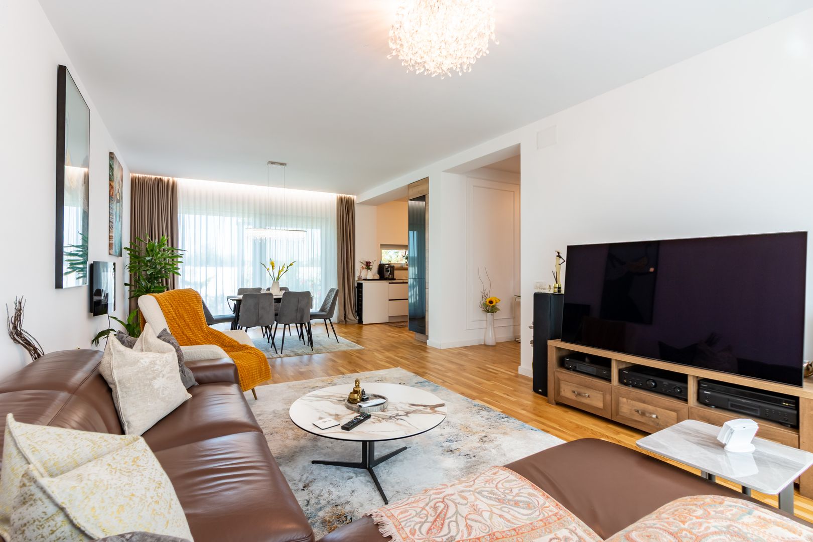 Vânzare casă modernă cu 5 camere | Corbeanca | Grădină și confort - Poză 3