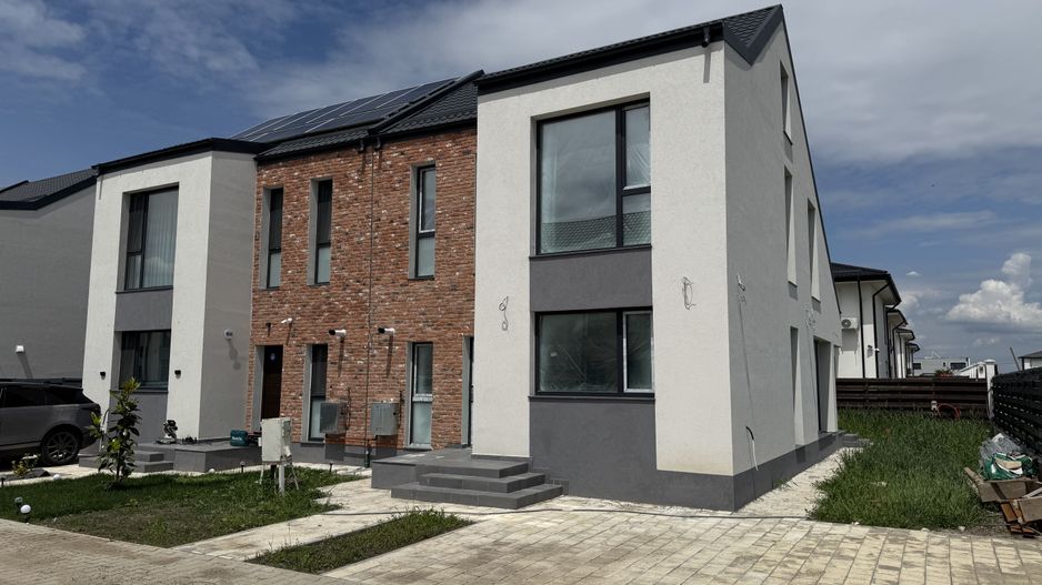 ULTIMA Vila Englezeasca Otopeni P+1+M, proiect DEOSEBIT, 0% comision - Poză 1