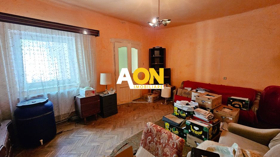 Casa veche, 5 camere, 287 mp teren, zona Prefectura. Necesita renovare - Poză 7