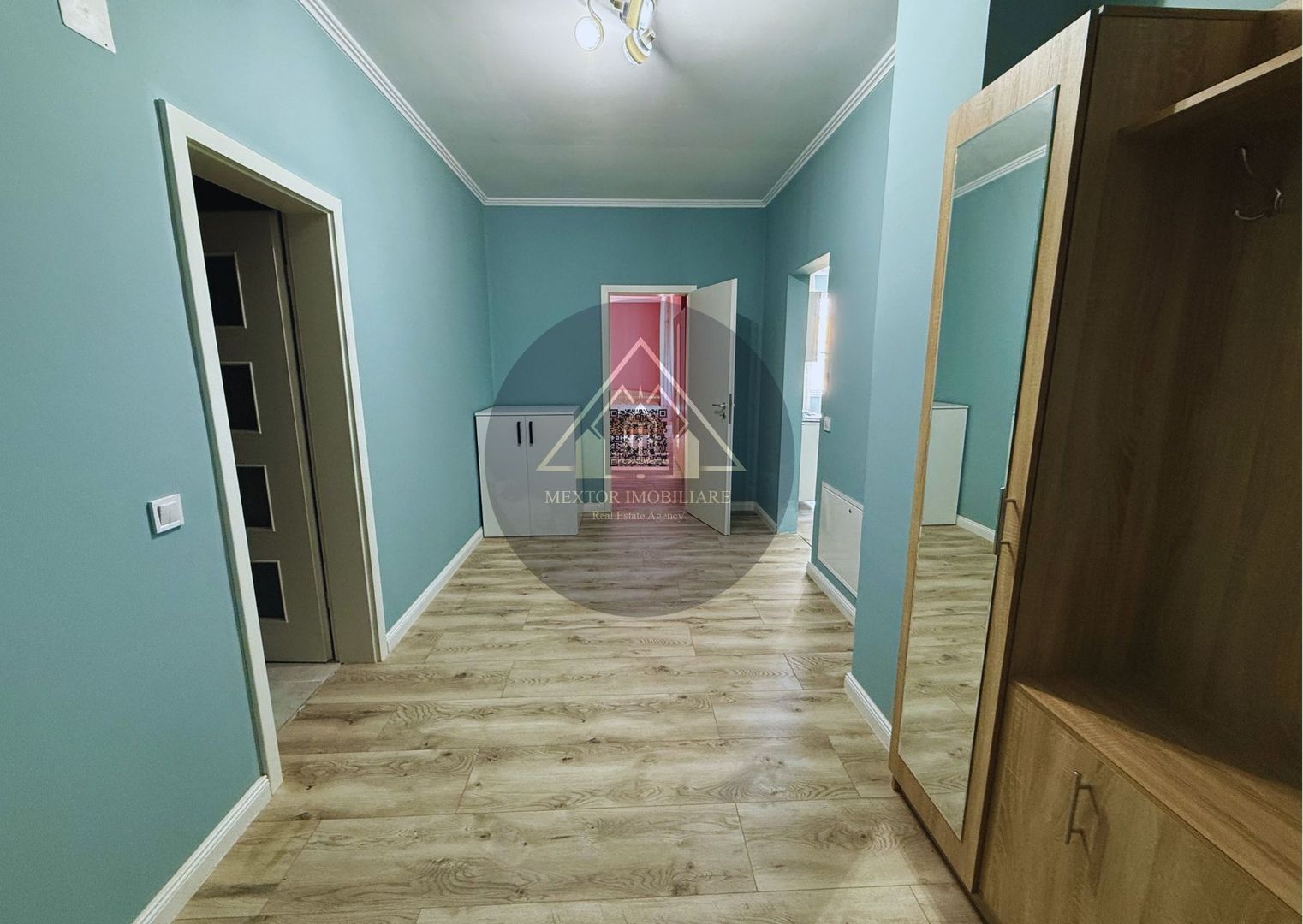 Apartament 2 camere, de inchiriat Ultra-central Medias - Poză 2