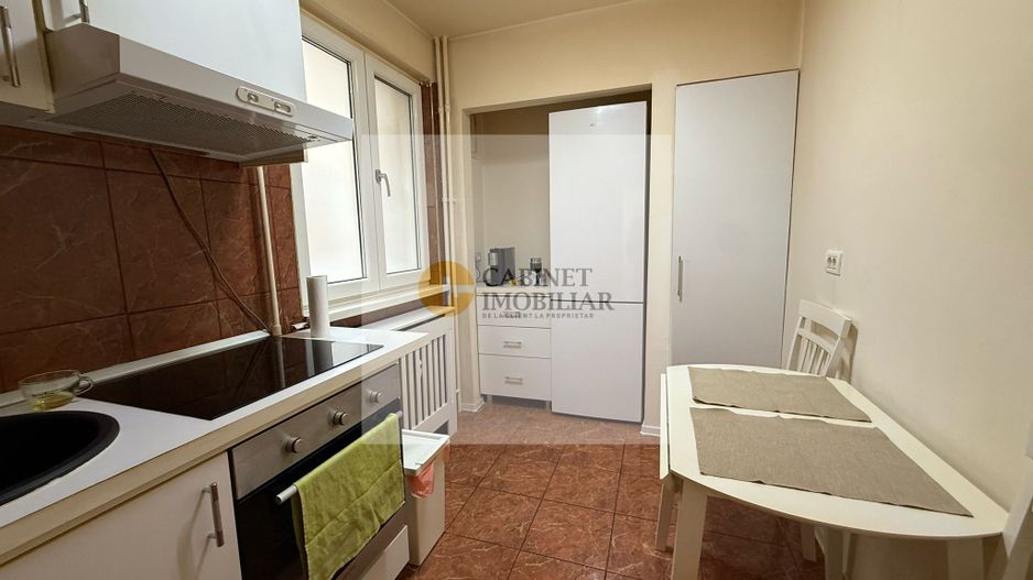 2 camere|  Decomandat | Sala Palatului |  Bloc din 1962 - Poză 13