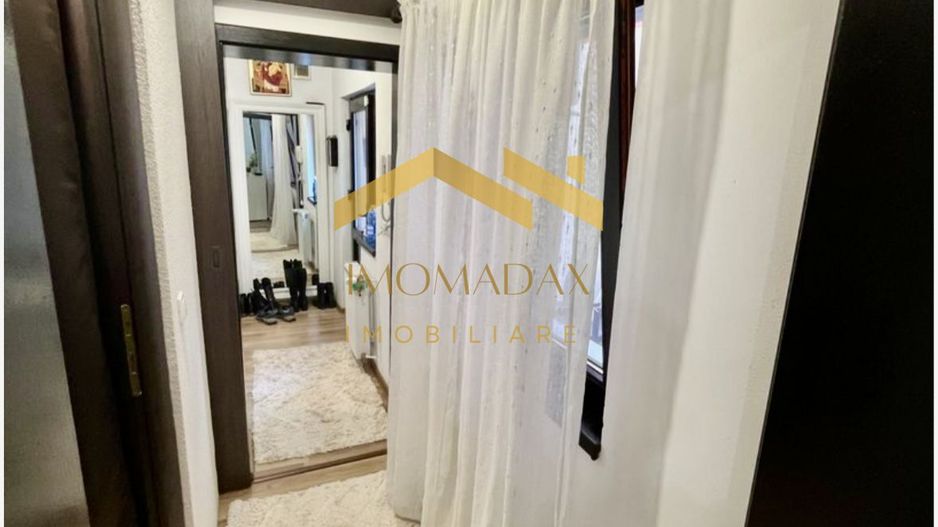 Modern-Apartament 5 Camere-Centrala Proprie - Poză 7