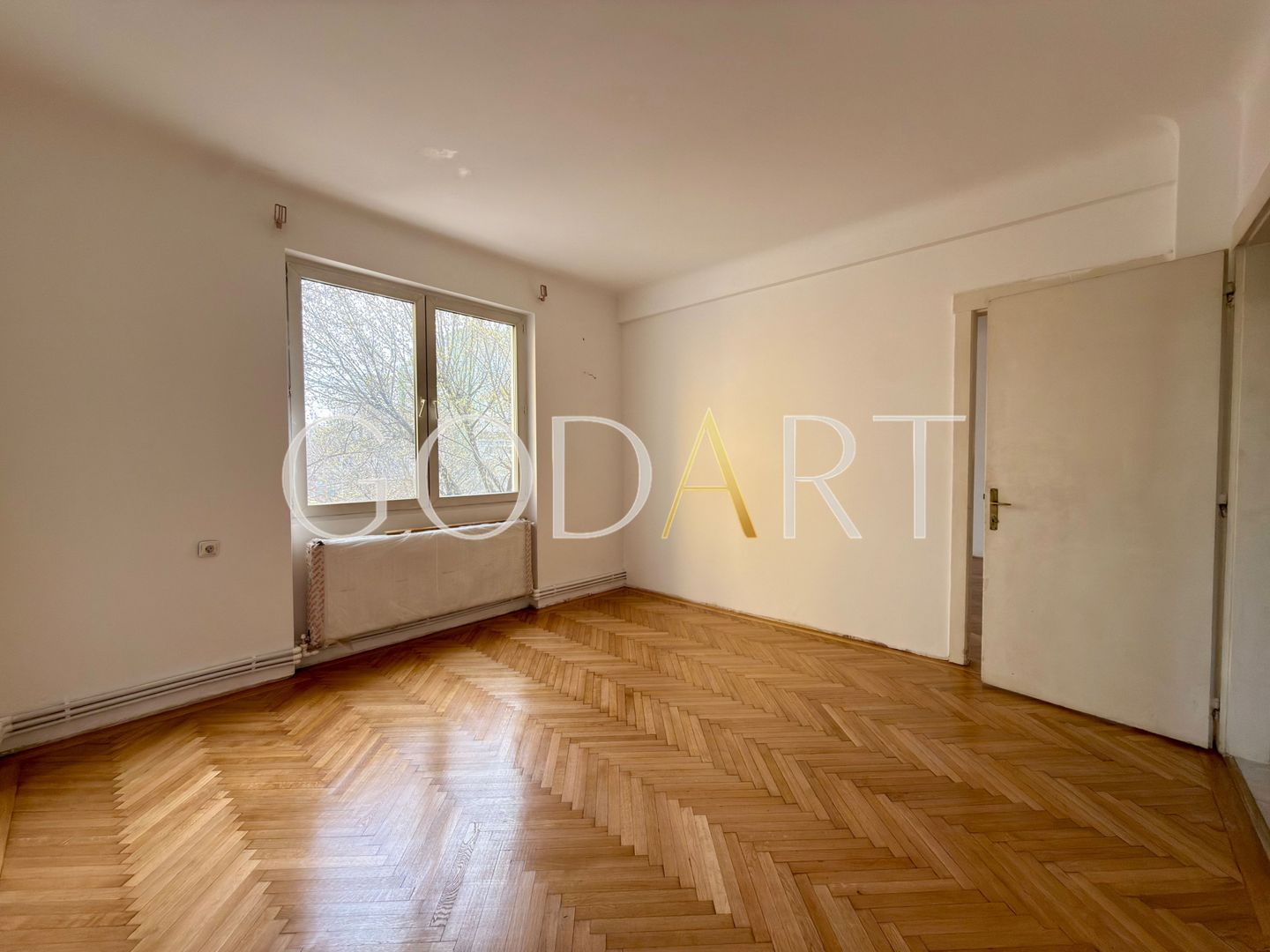 APARTAMENT 4 CAMERE | RENOVAT | BOXA | CURTE COMUNA - Poză 8