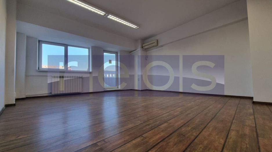 VANZARE SPATIU COMERCIAL | 15 CAMERE | ZONA UNIRII - Poză 10
