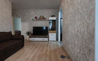 Vînzare apartament, 3 camere , str.  Ivan Kolesov, Bălți - Poză 1