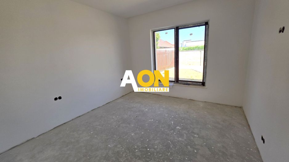 Casa noua, 4 camere, cu predare la cheie, 510 mp teren, Cetate - Poză 13