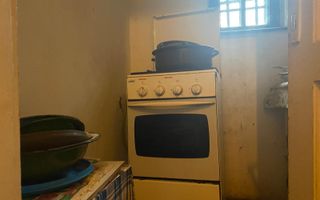 Proiect pentru dezvoltare sau locuire! Vanzare casa in Ulmi - Poză 10