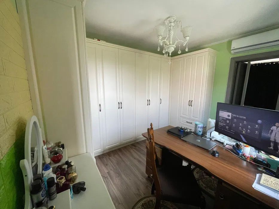 Casa Sendreni,mobilata si utilata - Poză 5