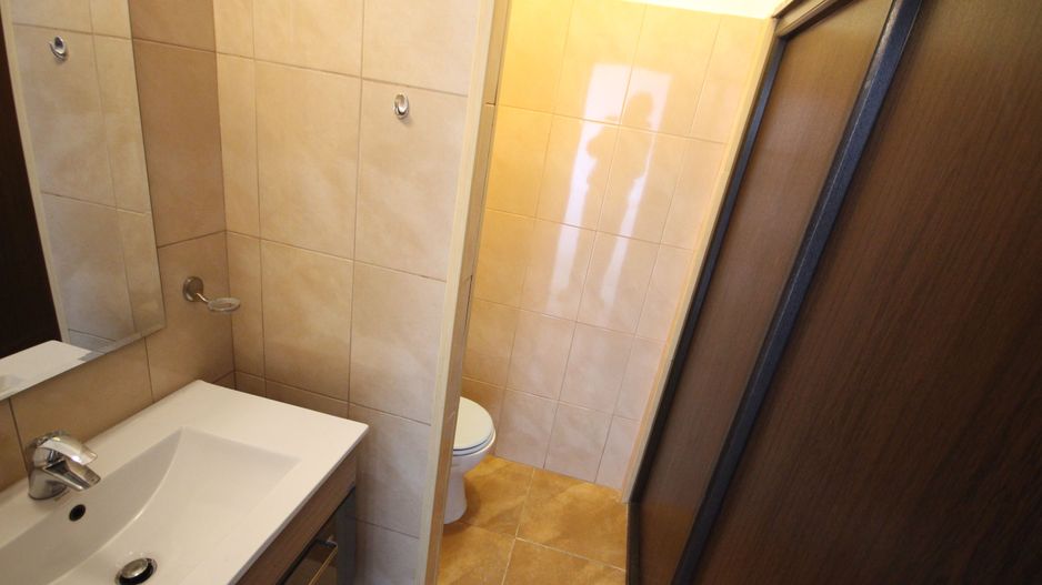 Birouri 150 mp-zona Sagului - Poză 9