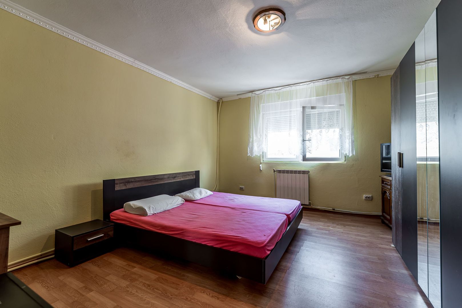 Casa in Micalaca - teren 457 mp - Garaj si Gradina - COMISION 0% - Poză 4