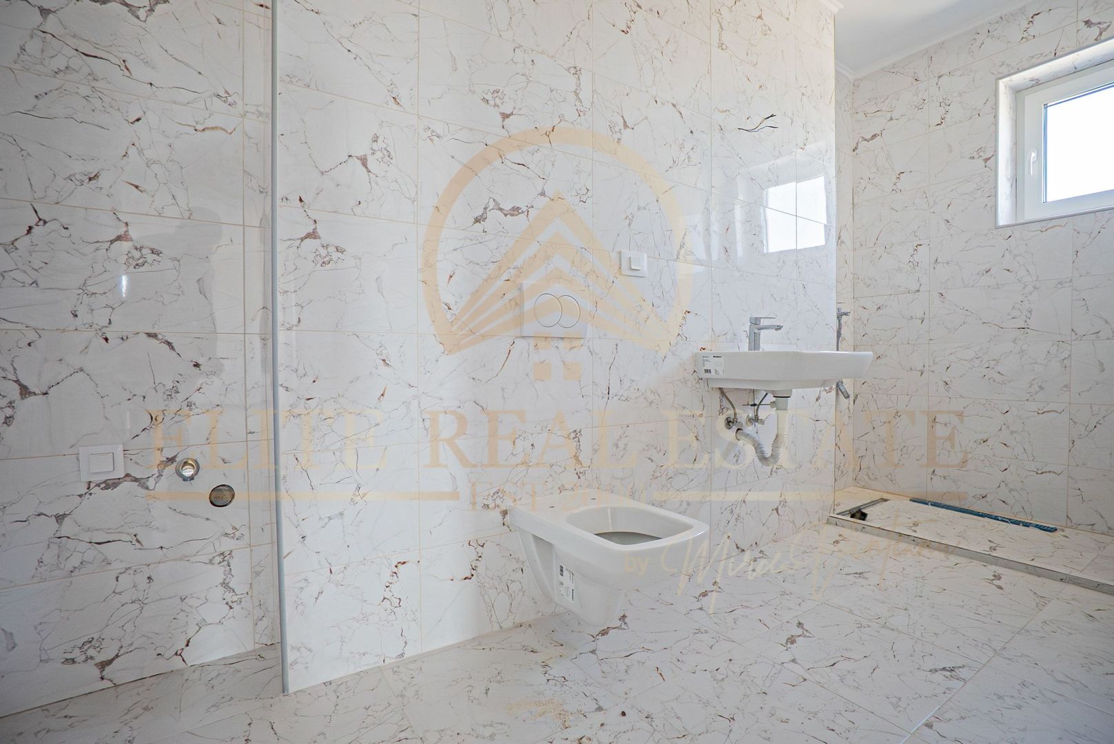 Aartament 3 camere - Bucatarie Separata - Parcare Inclusa - Poză 7