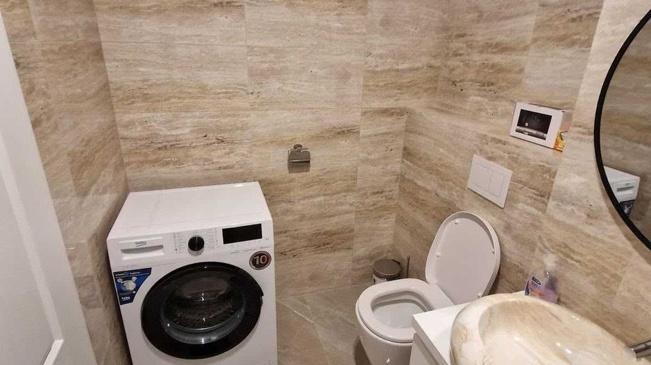 Proprietar inchiriez apartament 2 camera decomandat si loc de parcare - Poză 5