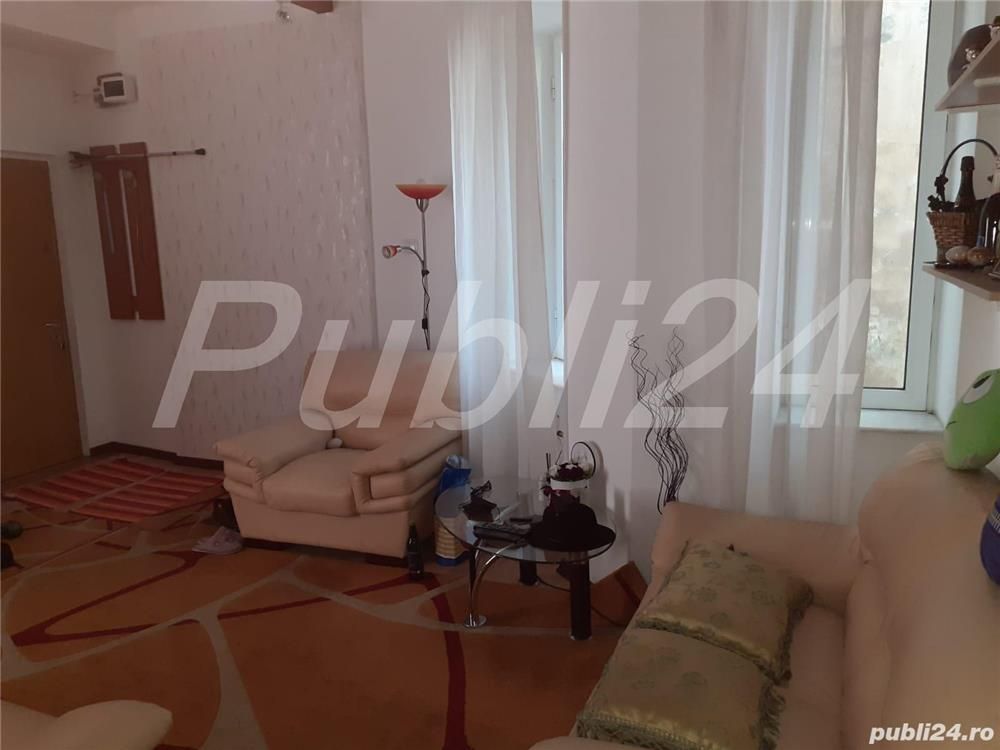 De vanzare Apartament 2 camere Universitate sect 1 - Poză 4