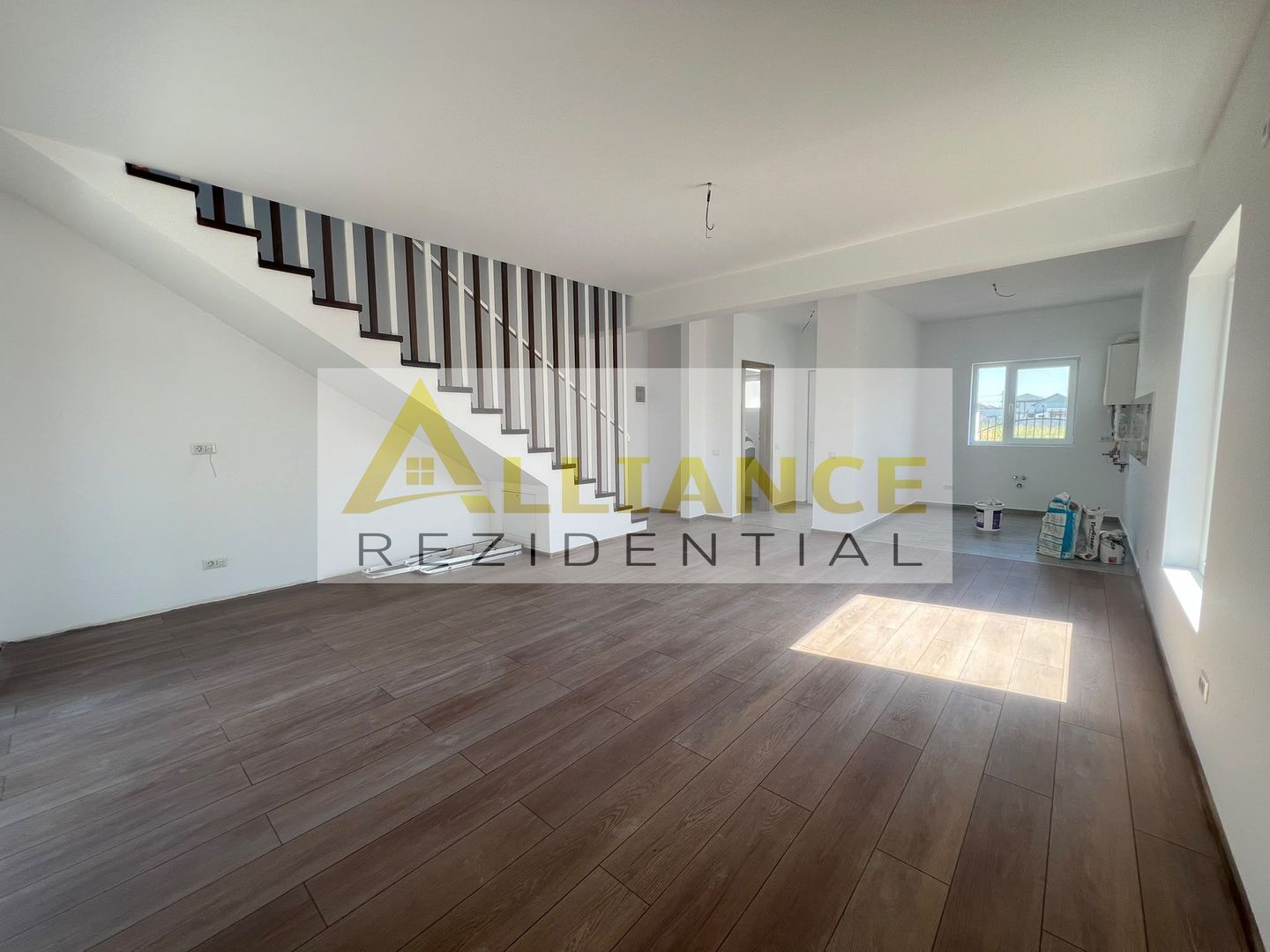 Duplex premium-4 camere-Teren 250mp - Poză 4
