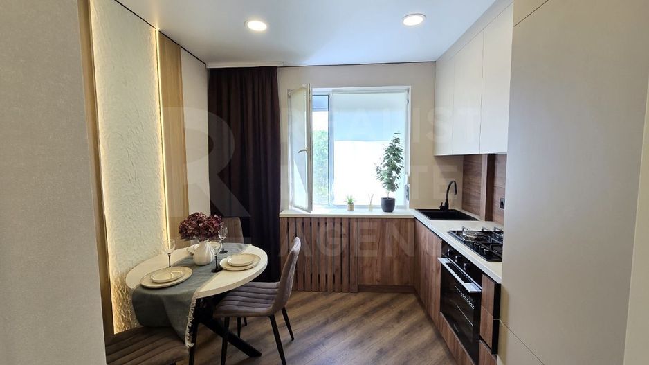Apartment cu 2 camere Sadoveanu, Euroreparatie - Poză 9