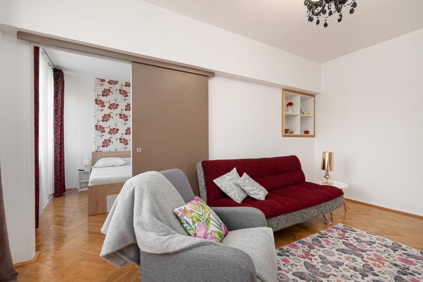 Apartament 2 camere distanta 5 min de Metrou Piata Romana Comision 0% - Poză 3