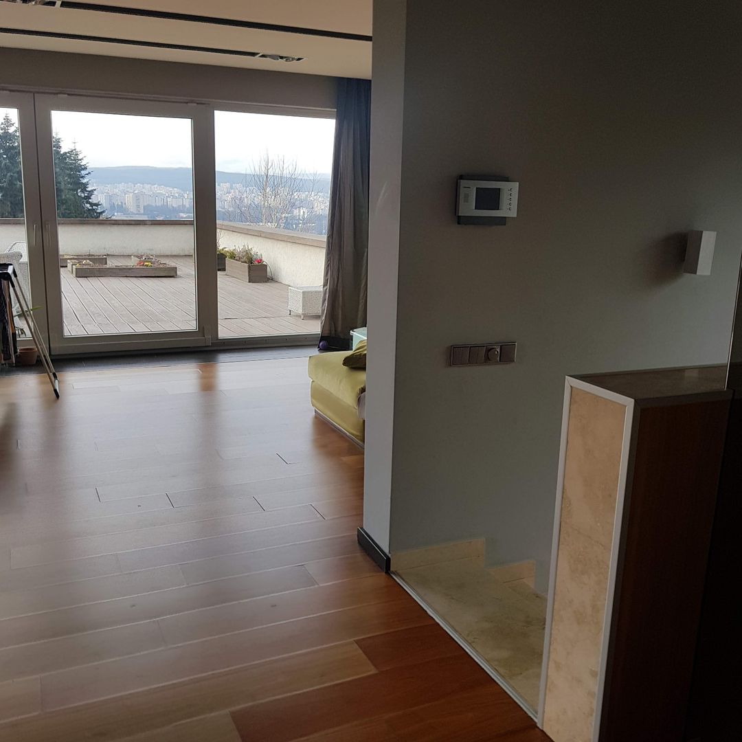 De inchiriat! Casă deosebita in Gruia, panorama spectaculoasa! - Poză 5