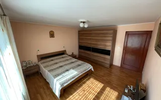 CASA INDIVIDUALA- ZONA COMPLEX - Poză 12