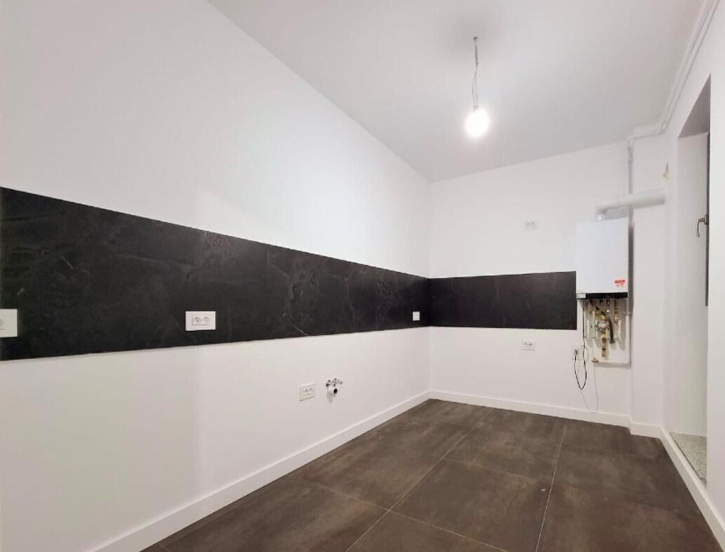 Apartament spațios cu 3 camere terasă și balcon  Băneasa Aviației Sector 1 - Poză 10