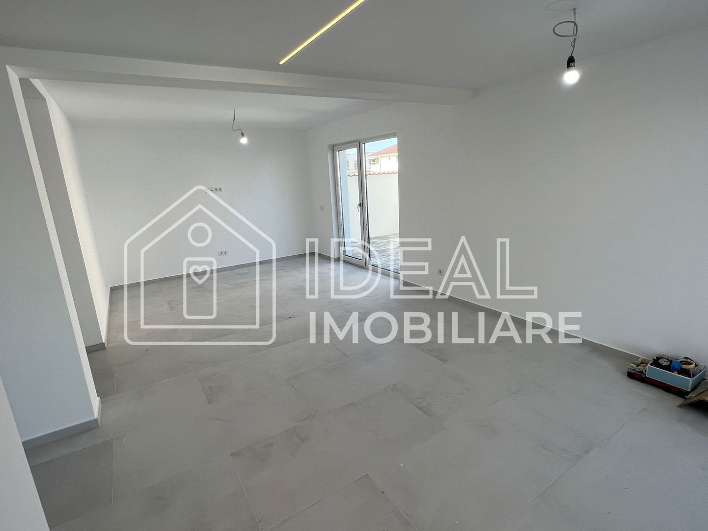Duplex Modern cu 4 camere si gradina LA CHEIE, in Calea Cisnadiei - Poză 12