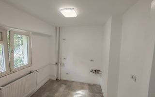 Garsonieră Renovată Total I  Calea 13 Septembrie nr. 210 I 37 MP - Poză 4