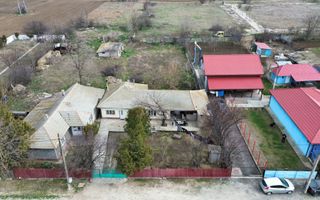 Casa batraneasca de vanzare cu 1235 mp teren in Corbu - Poză 8