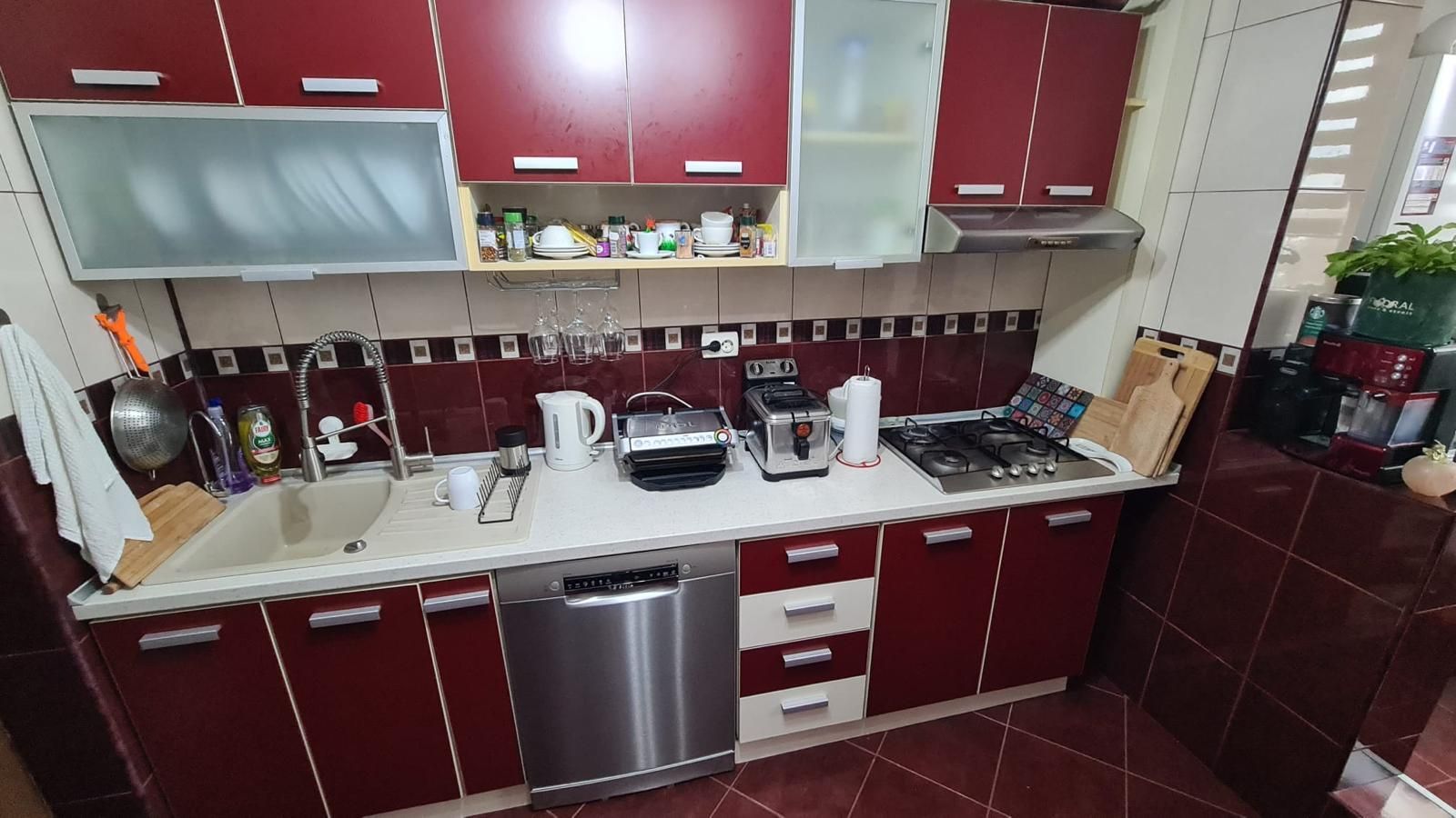 AP. 3 CAMERE GHENCEA, CENTRALA TERMICA, LOC PARCARE, PET-FRIENDLY - Poză 9