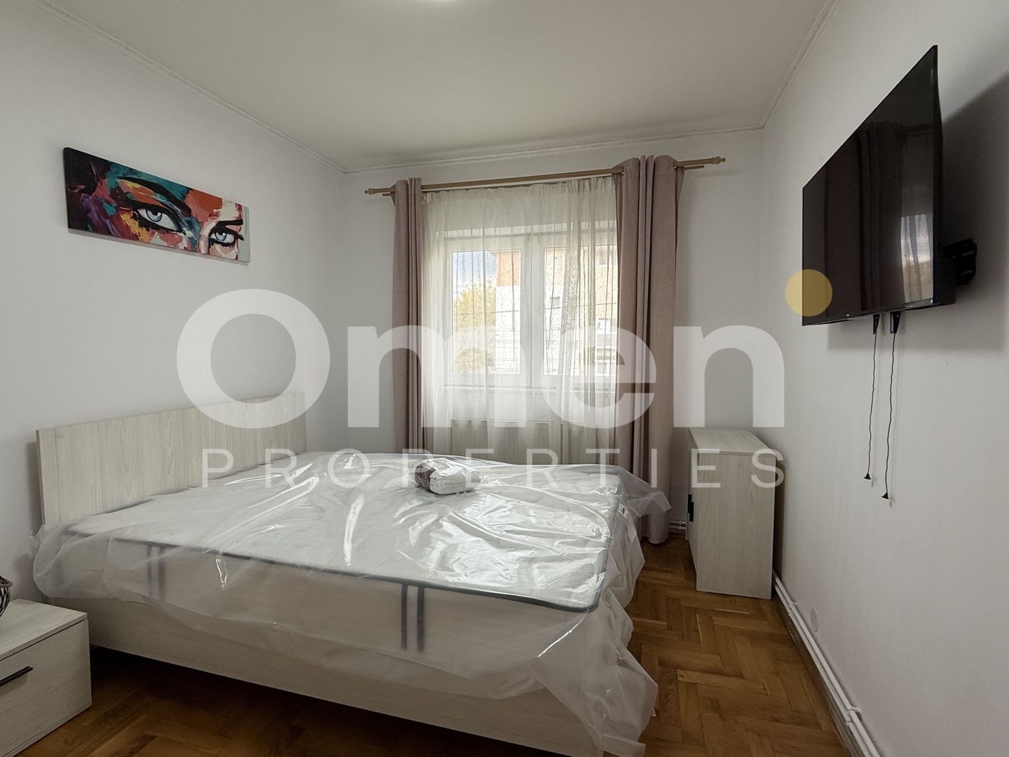 Apartament 3 camere decomandat, etaj 1,  zona centrală - Poză 9